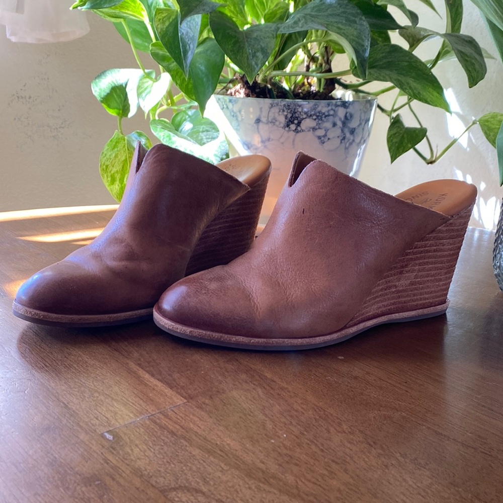 Kork-Ease leather wedges